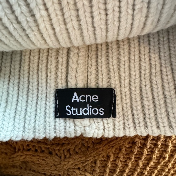 Acne Studios Large Face Logo Beanie - Cream Color - Picture 2 of 3